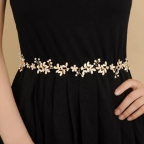 Accessories - NWT Delicate Rhinestone Sash Flower Belt